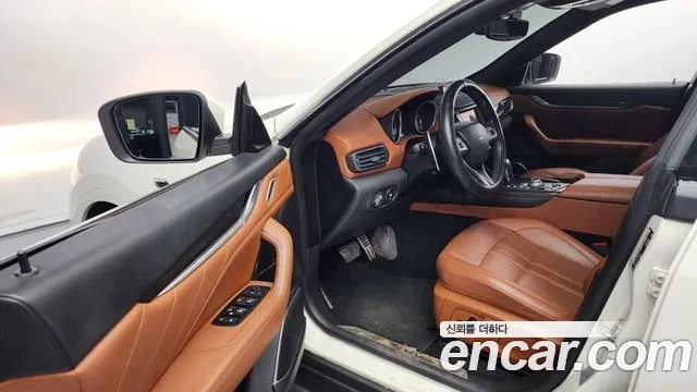 Maserati Levante id 2860319 из Кореи 20