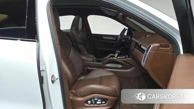 Porsche Cayenne (PO536) id 4268262 из Кореи 32