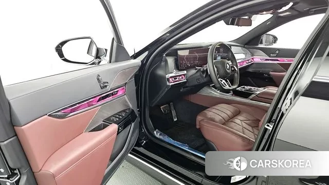 BMW 7 Series (G70) id 3142193 из Кореи 20