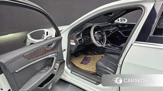 Audi A6 (C8) id 2896218 из Кореи 20