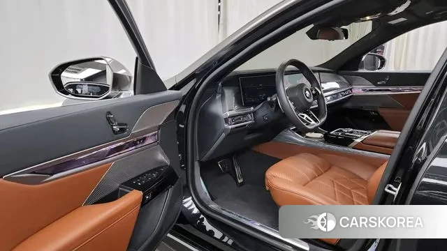 BMW 7 Series (G70) id 3659083 из Кореи 20