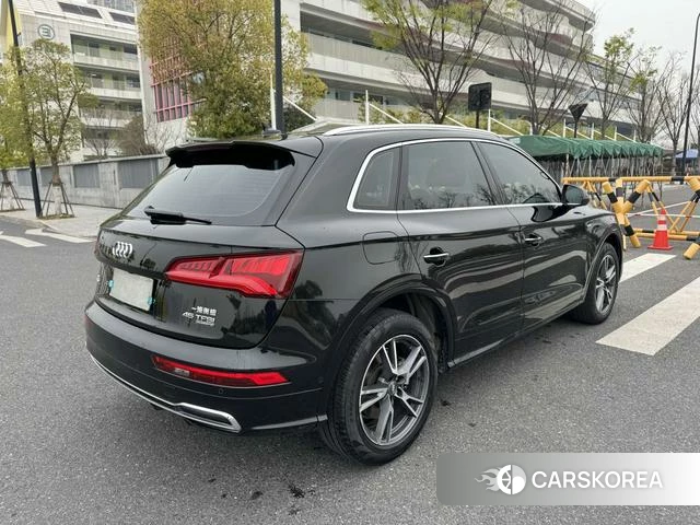 Audi Q5L id 4277959 из Китая 24