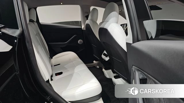 Tesla Model Y id 4408332 из Кореи 34