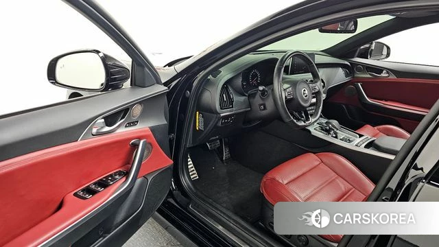 Kia Stinger id 3924425 из Кореи 20