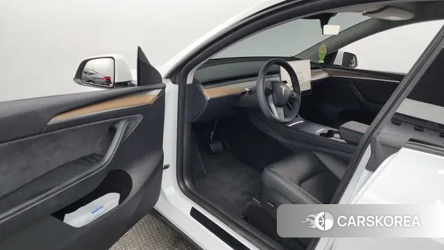 Tesla Model Y id 3006868 из Кореи 20