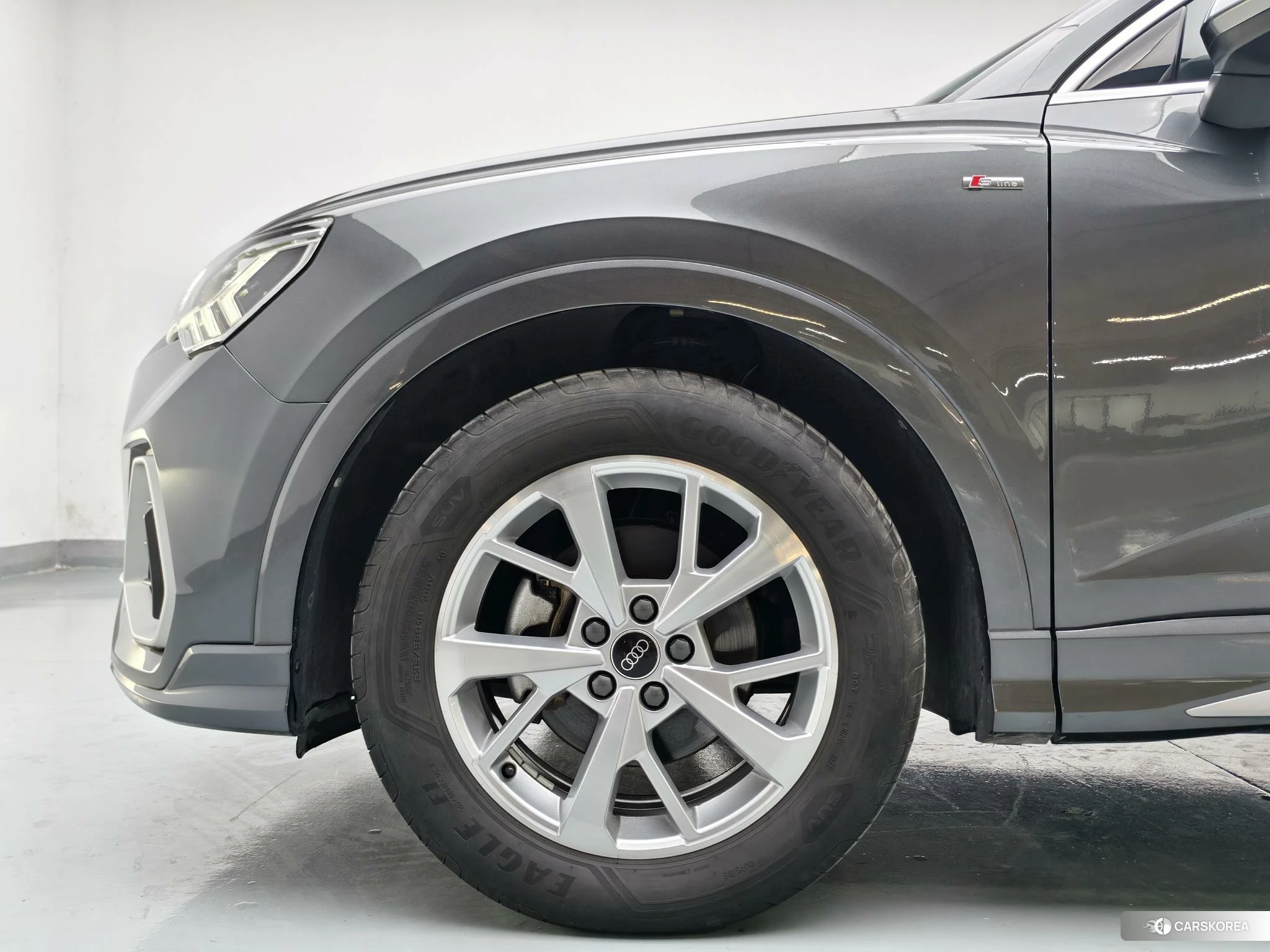 Audi Q3 Sportback id 4452033 из Китая 22
