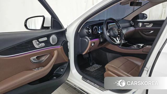 Mercedes-Benz E-Class W213 id 4727846 из Кореи 35