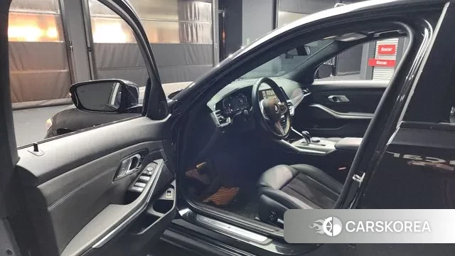 BMW 3 Series (G20) id 3616332 из Кореи 20