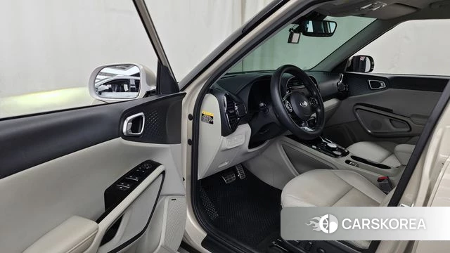 Kia Soul Booster EV id 4595378 из Кореи 20