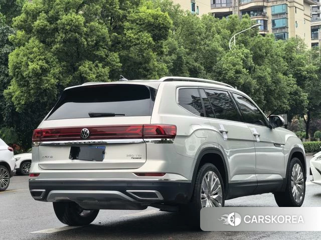 Volkswagen Tourang id 4335870 из Китая 18