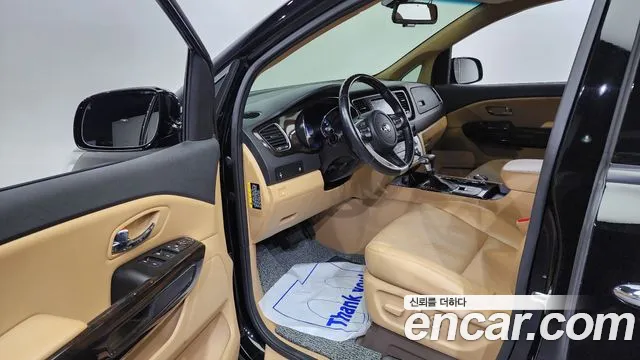 Kia The New Carnival id 2670224 из Кореи 20