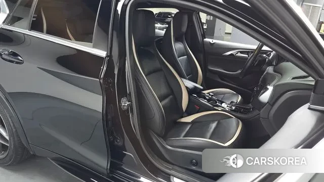 Infiniti Q30 id 2976874 из Кореи 20