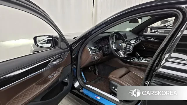 BMW 7 Series (G11) id 3373762 из Кореи 20