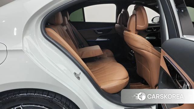 Mercedes-Benz E-Class W214 id 4791835 из Кореи 33