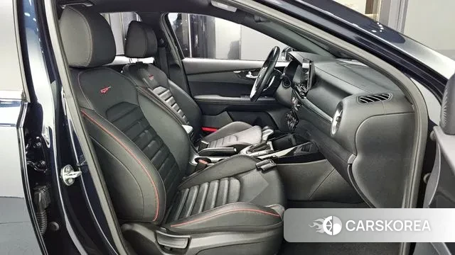 Kia Come New K3 id 3646988 из Кореи 20