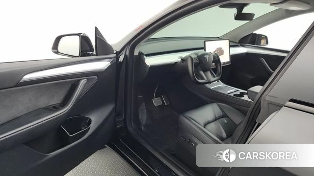 Tesla Model Y id 4571777 из Кореи 32