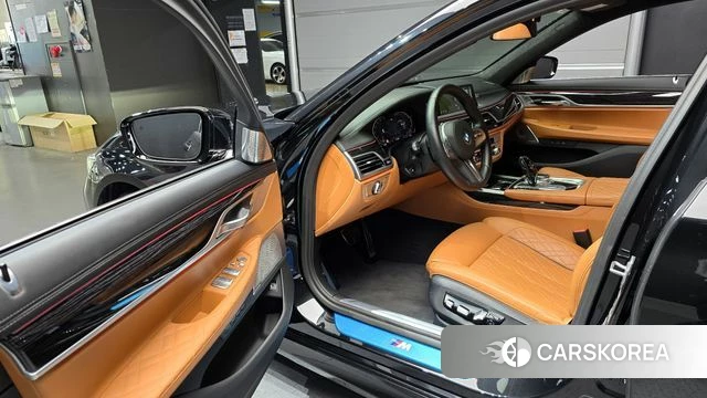 BMW 7 Series (G11) id 4282626 из Кореи 30