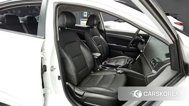 Hyundai The New Avante AD id 3672329 из Кореи 20