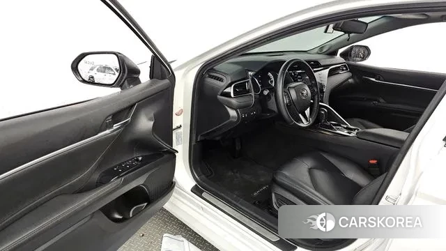 Toyota Camry (XV70) id 3034341 из Кореи 20