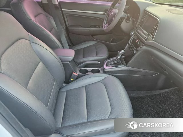Hyundai Avante AD id 4417438 из Кореи 20