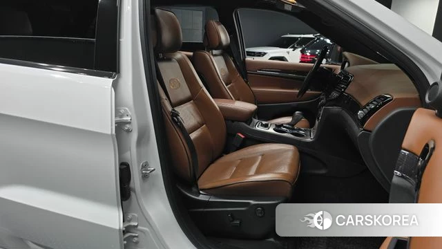 Jeep Grand Cherokee id 3819565 из Кореи 20