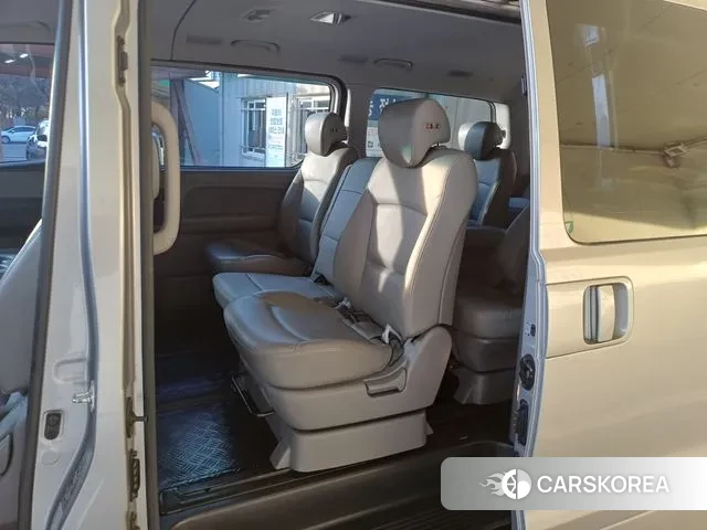 Hyundai The New Grand Starex id 3474900 из Кореи 20