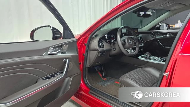 Kia Stinger Meister id 3878386 из Кореи 20