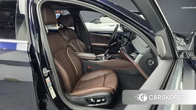 BMW 5 Series (G30) id 3513030 из Кореи 20