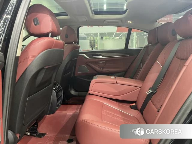 BMW 5 series id 4300159 из Китая 23