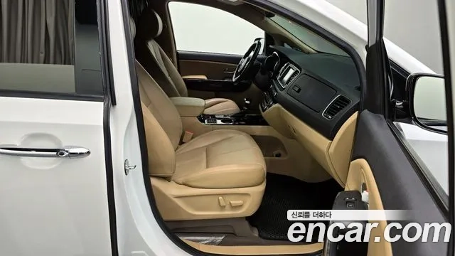 Kia The New Carnival id 2886742 из Кореи 20