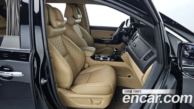 Kia The New Carnival id 2850342 из Кореи 20