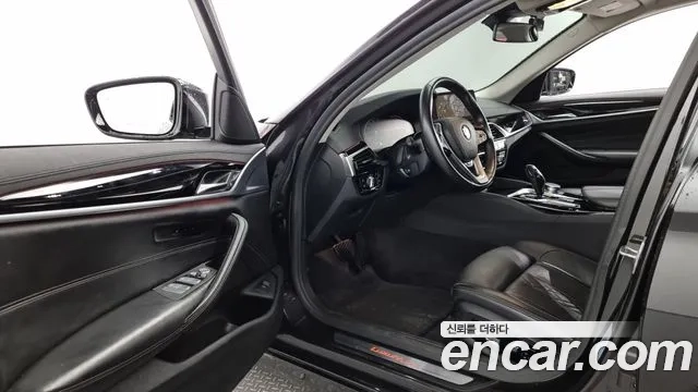 BMW 5 Series (G30) id 2859792 из Кореи 20