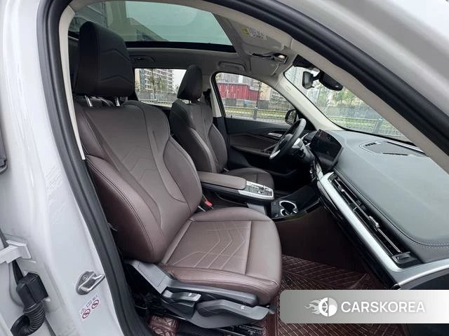 BMW X1 id 4258033 из Китая 16