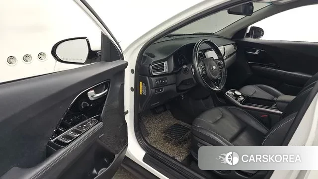 Kia Niro EV id 3407075 из Кореи 20