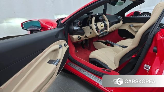 Ferrari F8 Spider id 4534542 из Кореи 31