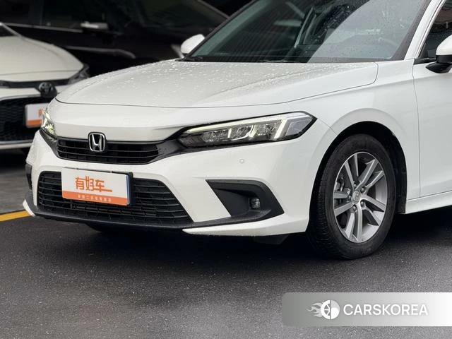 Honda Civic id 4290640 из Китая 34