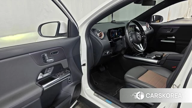 Mercedes-Benz EQA H243 id 4613739 из Кореи 20
