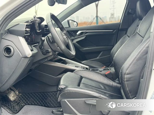 Audi A3 id 4263740 из Китая 17