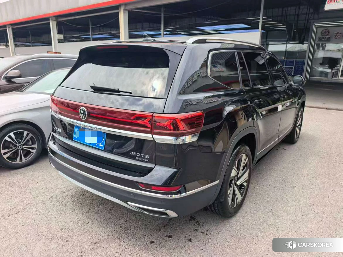 Volkswagen Tourang id 4452314 из Китая 10
