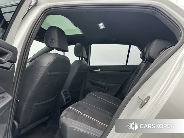 Volkswagen Golf id 4334947 из Китая 18