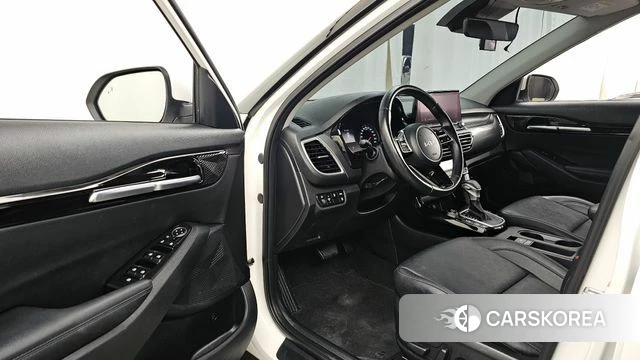 Kia Seltos id 4396133 из Кореи 32