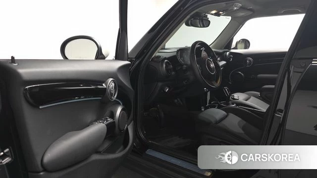 Mini Cooper id 4720144 из Кореи 32