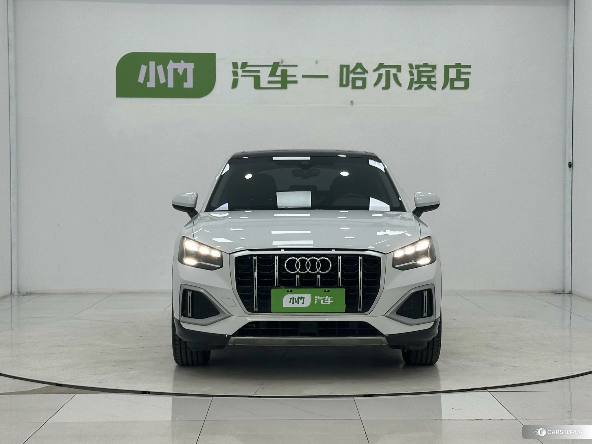 Audi Q2L id 4514961 из Китая 17