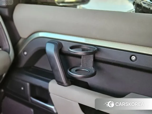 Land Rover Defender (L663) id 3064347 из Кореи 17