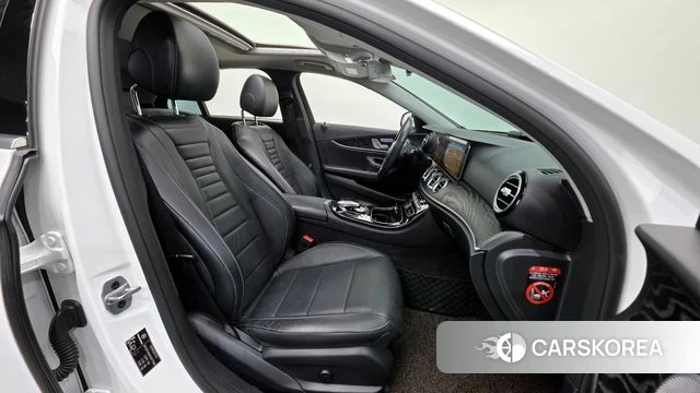 Mercedes-Benz E-Class W213 id 3942738 из Кореи 20