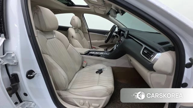 Genesis The New G70 id 3910829 из Кореи 20