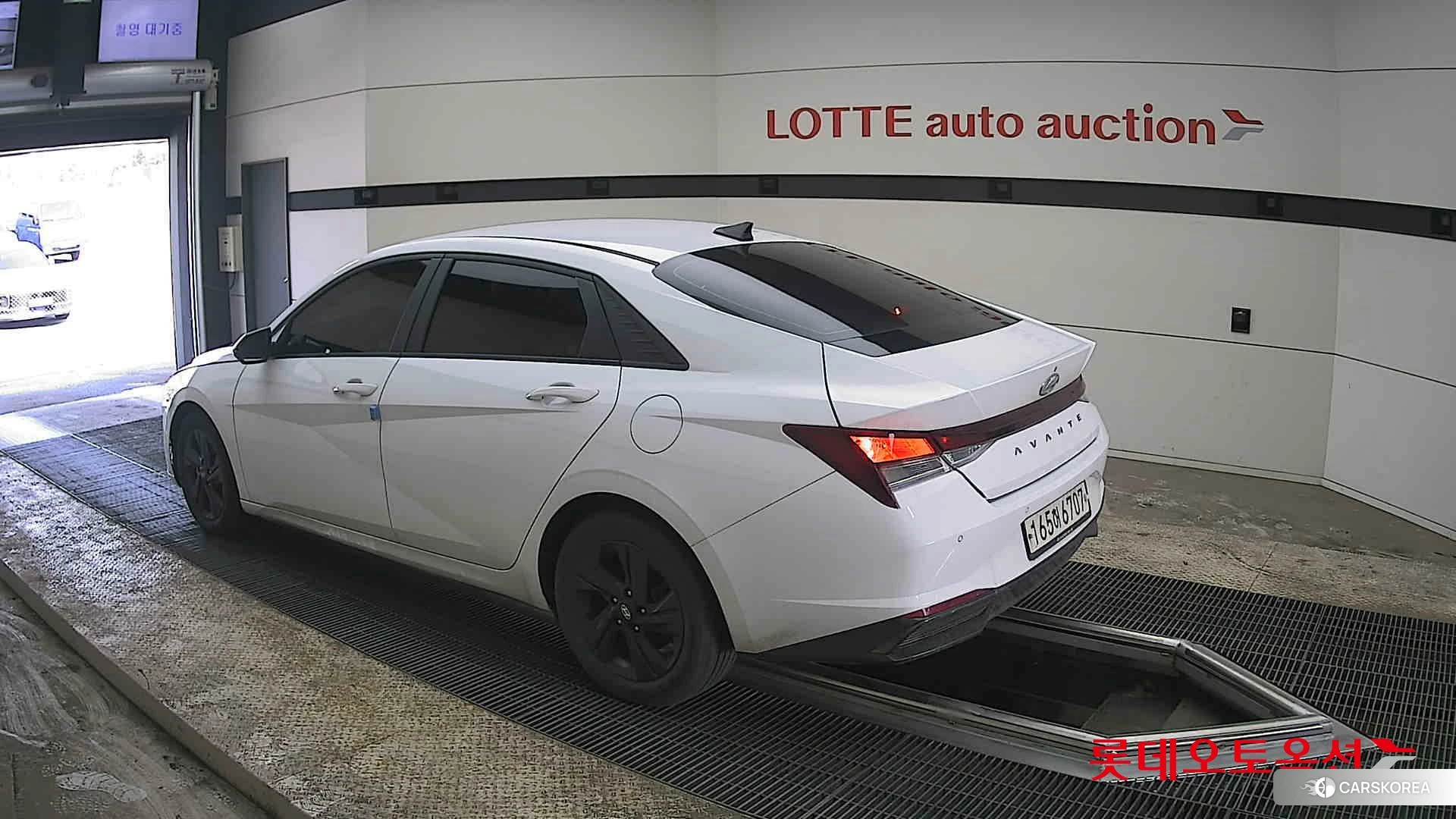 Hyundai Avante Hybrid id 3881988 из Кореи 36