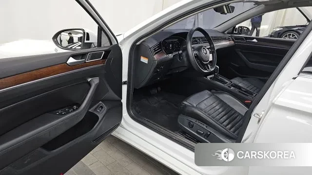 Volkswagen Passat GT (B8) id 3602324 из Кореи 20