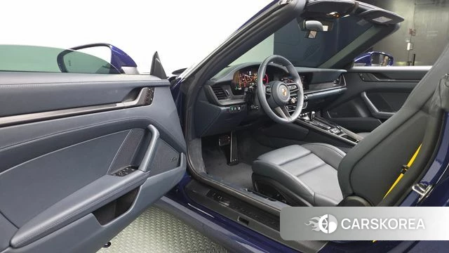 Porsche 911(992) id 4644895 из Кореи 20