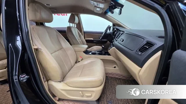 Kia The New Carnival id 3754537 из Кореи 20